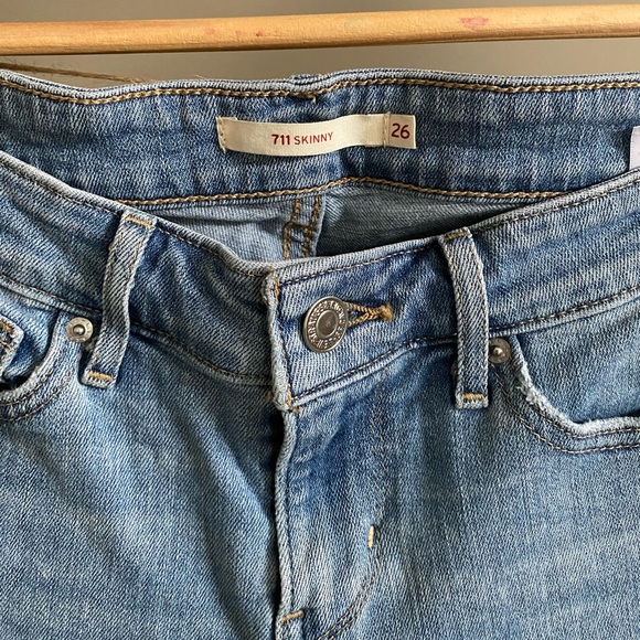 Levi’s Blue Distressed Skinny Jeans - Size 26 - Picture 2 of 6